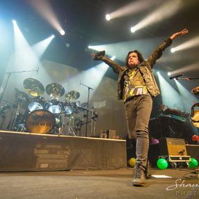 Marillion | Vicar Street, Dublin, Ireland | 09.04.18