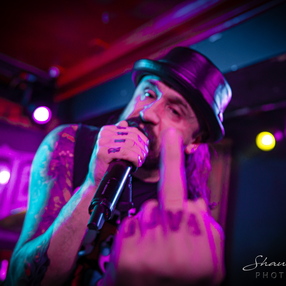 Massive Wagons | Upstairs At Whelans, Dublin, Ireland | 17.12.23